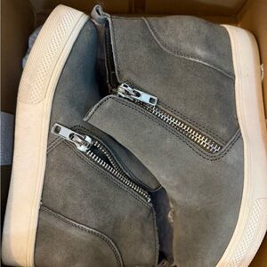 Steve Madden Gray Suede High-Top Sneakers